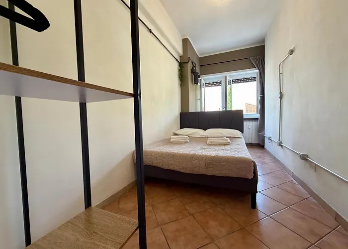 Vatican Museums View - 1 Min Metro San Pietro Apartment
